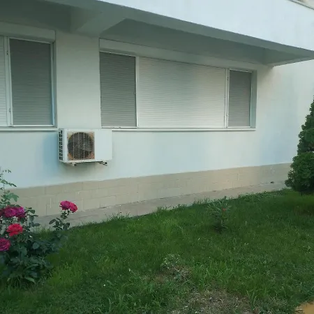 Summerland Apartmán *